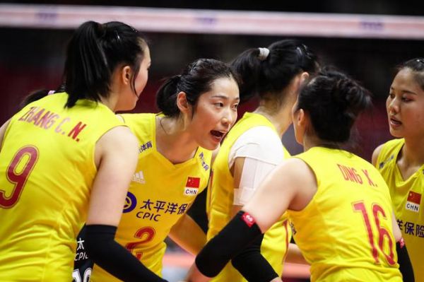 中国女排强势夺卫冕主动权 第二阶段胜美成关键