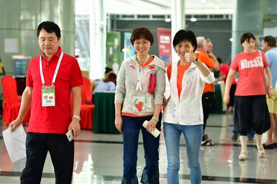 桥牌世锦赛半决赛战罢 中国女队淘汰荷兰进入决赛