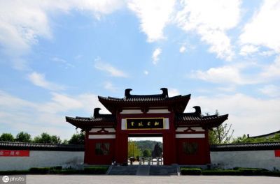 巩义市属于哪个市？