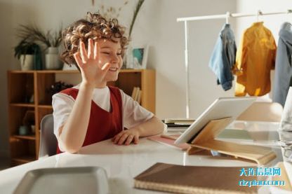 孩子讨厌学英语怎么办？报个外教班有用吗？
